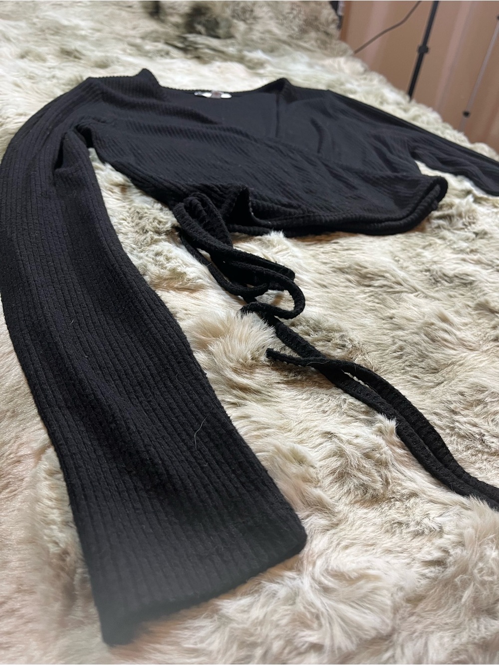 Colsie Black Ribbed Wrap-Style Top